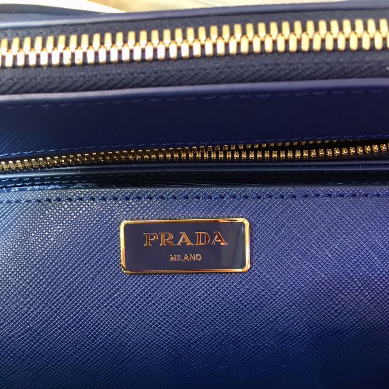 Pra*a top handle bags